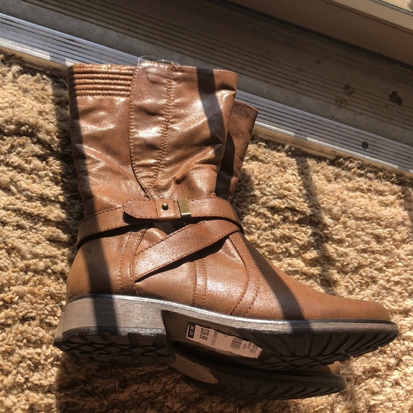 Baretraps short boots! - Picture 2 of 4